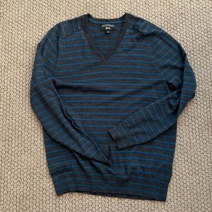 Banana republic v- neck sweater